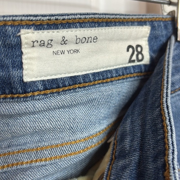 EUC RAG&BONE Dre Low Rise Slim Boyfriend women’s jeans in Julienne color size 28 - Picture 5 of 12